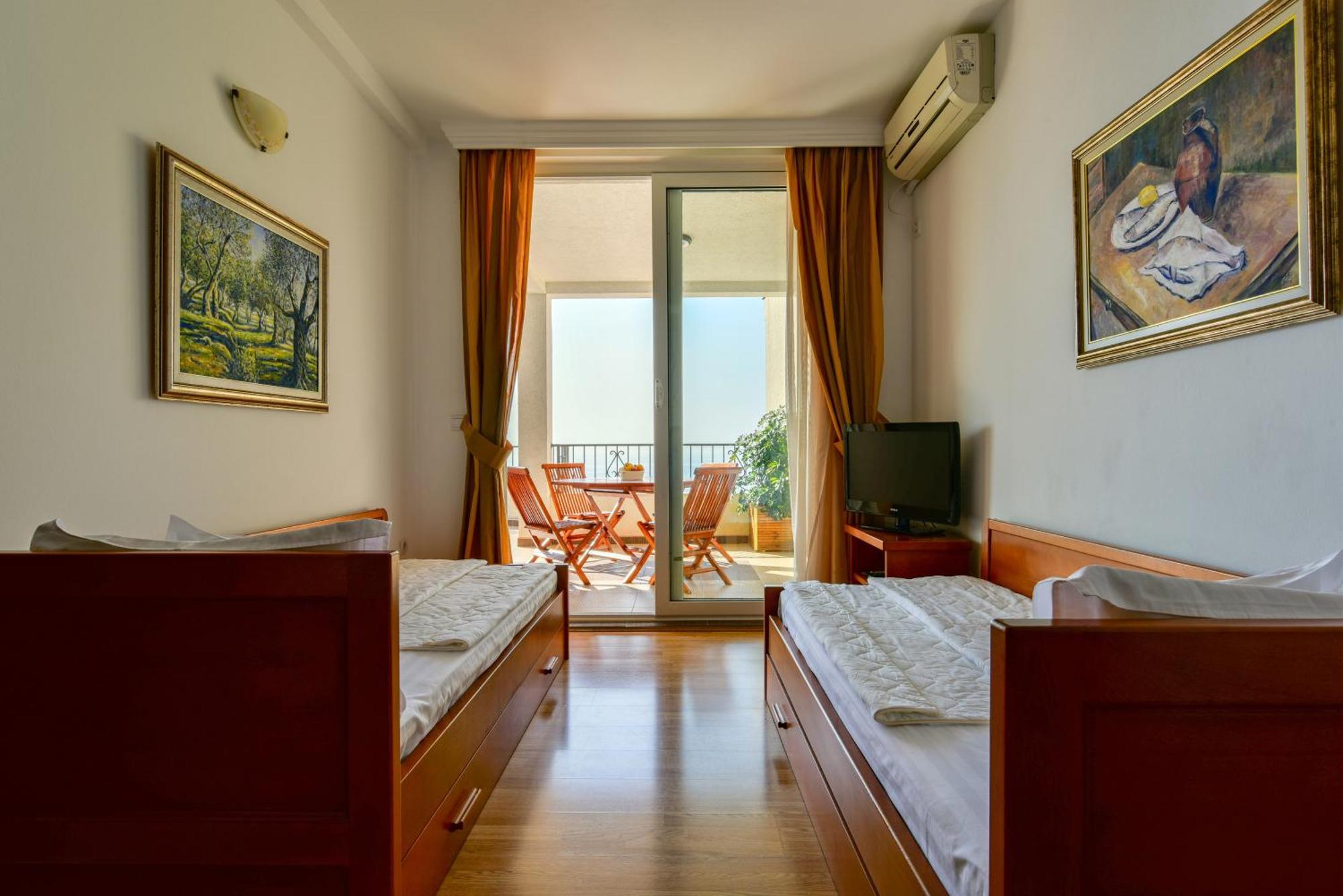 Apartments Leut سفيتي ستيفان الغرفة الصورة