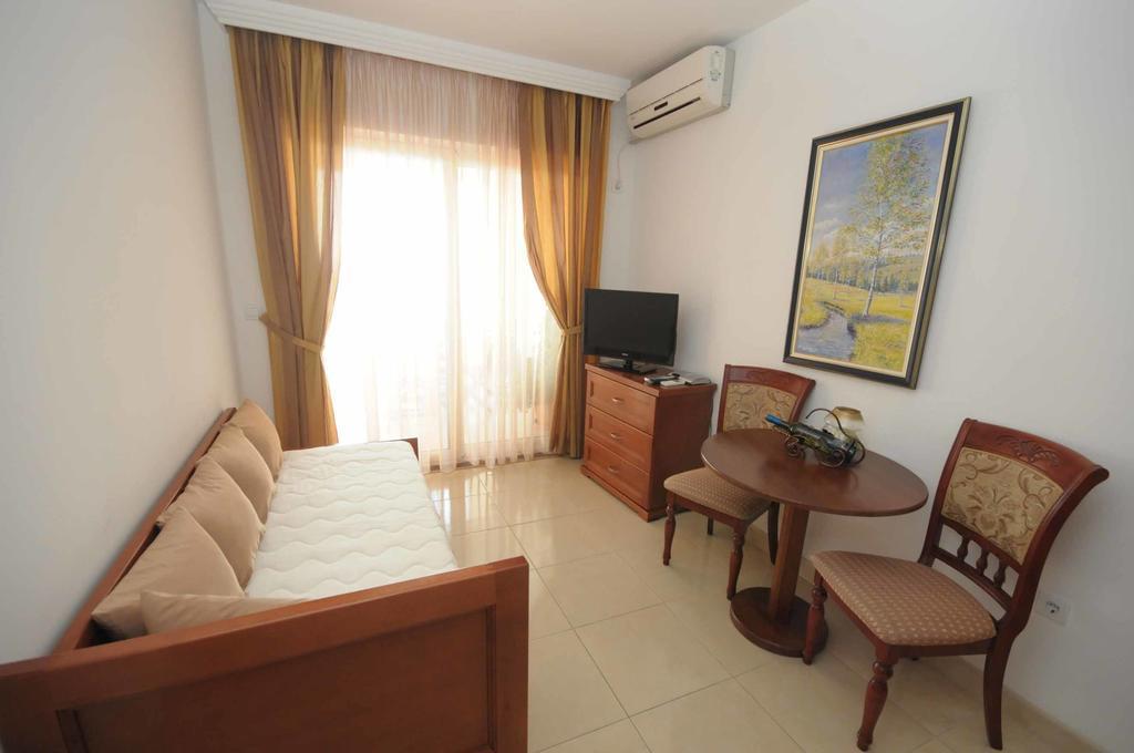 Apartments Leut سفيتي ستيفان المظهر الخارجي الصورة