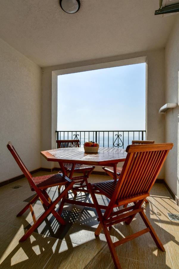 Apartments Leut سفيتي ستيفان المظهر الخارجي الصورة
